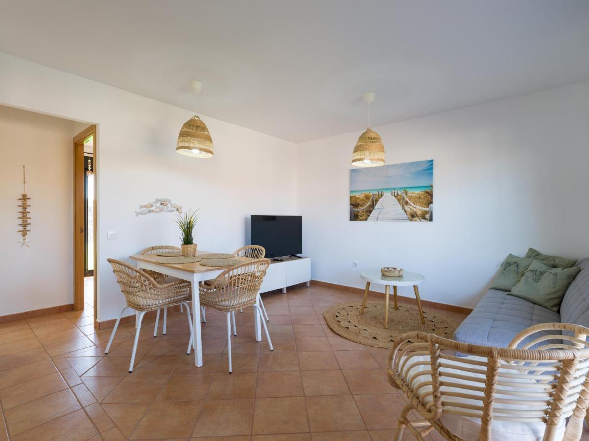 Private Terrace Majanicho Home -Garden & Pool La Oliva Εξωτερικό φωτογραφία