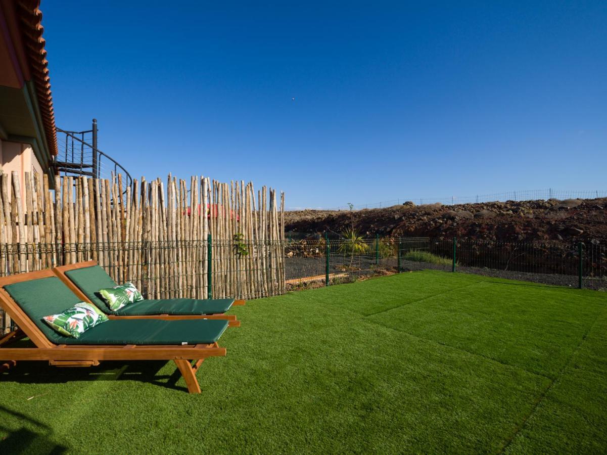 Private Terrace Majanicho Home -Garden & Pool La Oliva Εξωτερικό φωτογραφία