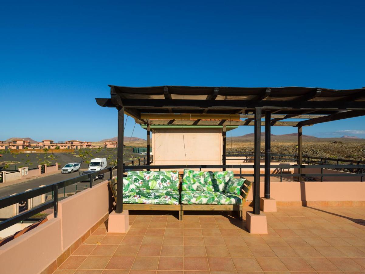 Private Terrace Majanicho Home -Garden & Pool La Oliva Εξωτερικό φωτογραφία