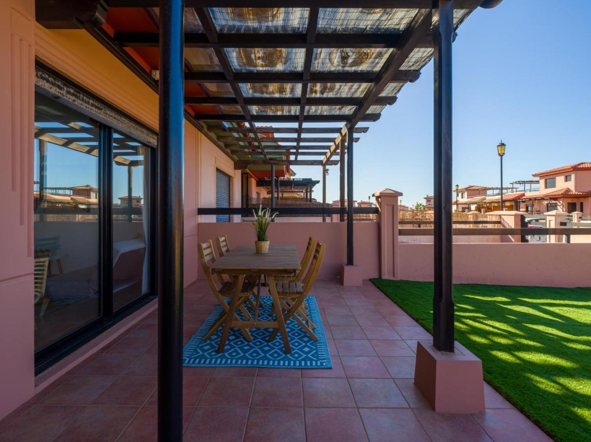 Private Terrace Majanicho Home -Garden & Pool La Oliva Εξωτερικό φωτογραφία